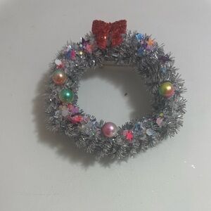 Newly Handmade Christmas Wreath Brooch/Pin